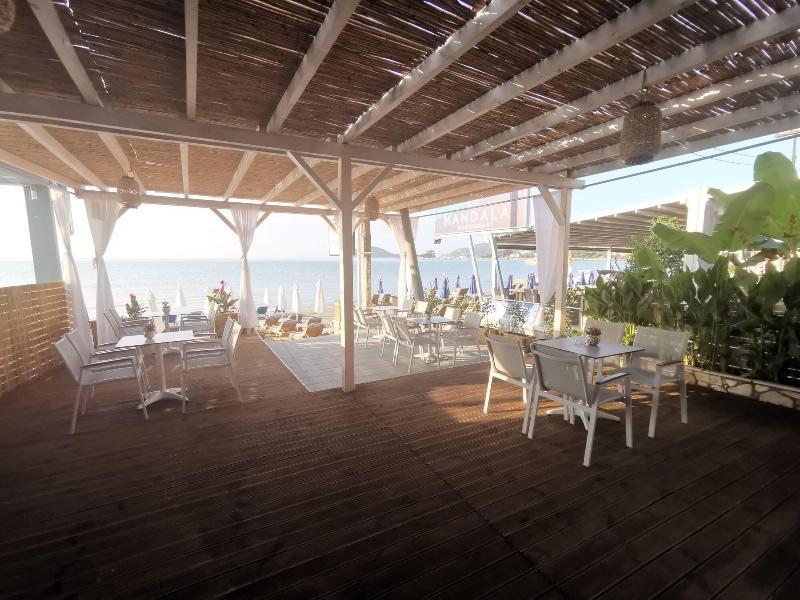 ラガナス Casa Del Mar Bed & Breakfast エクステリア 写真