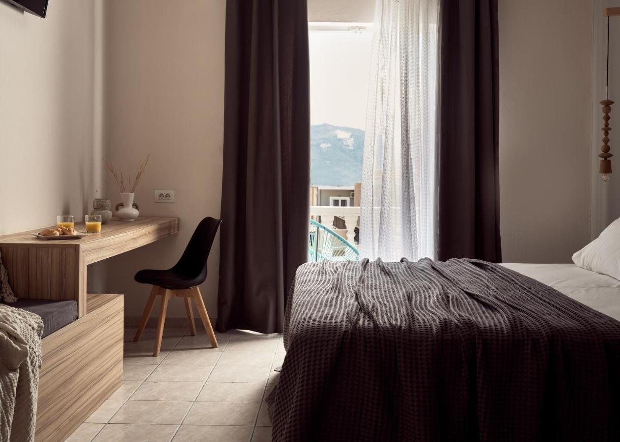 ラガナス Casa Del Mar Bed & Breakfast エクステリア 写真